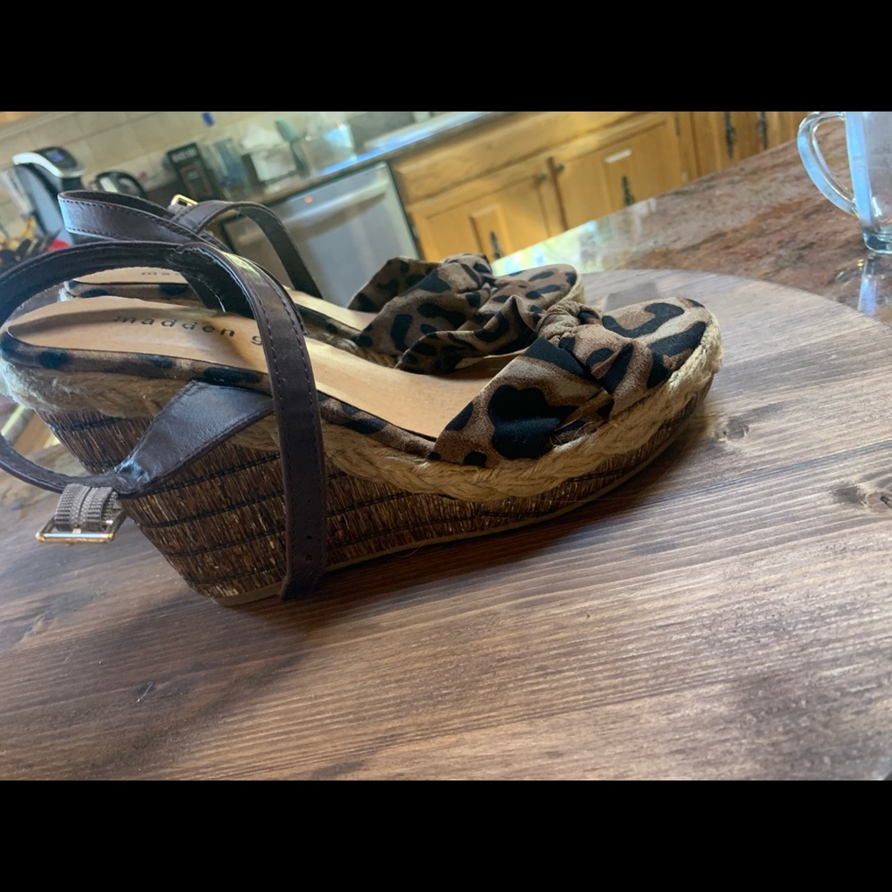 Madden Girl Wedges